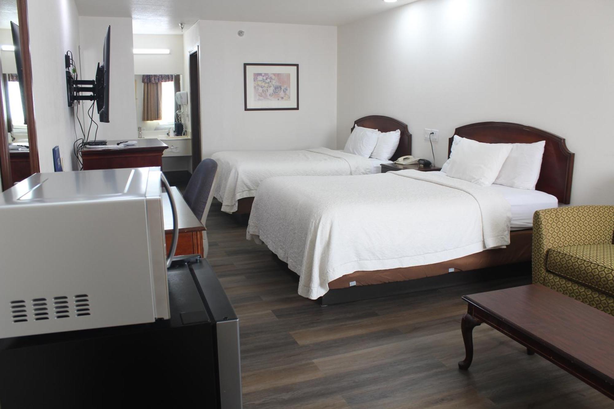 טוקומקארי Rodeway Inn מראה חיצוני תמונה