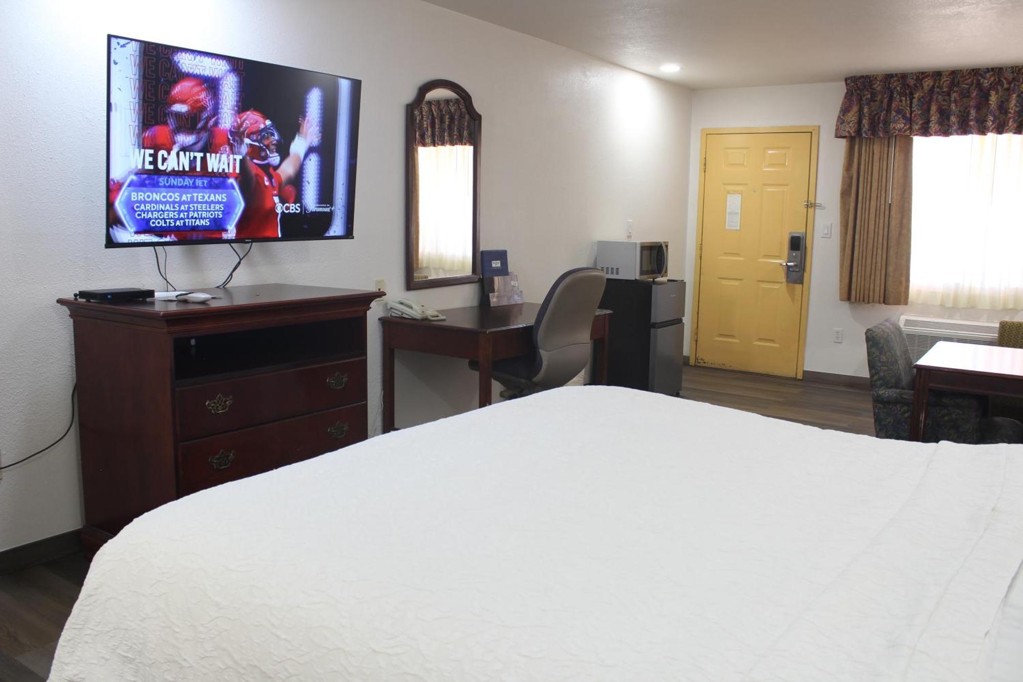 טוקומקארי Rodeway Inn מראה חיצוני תמונה